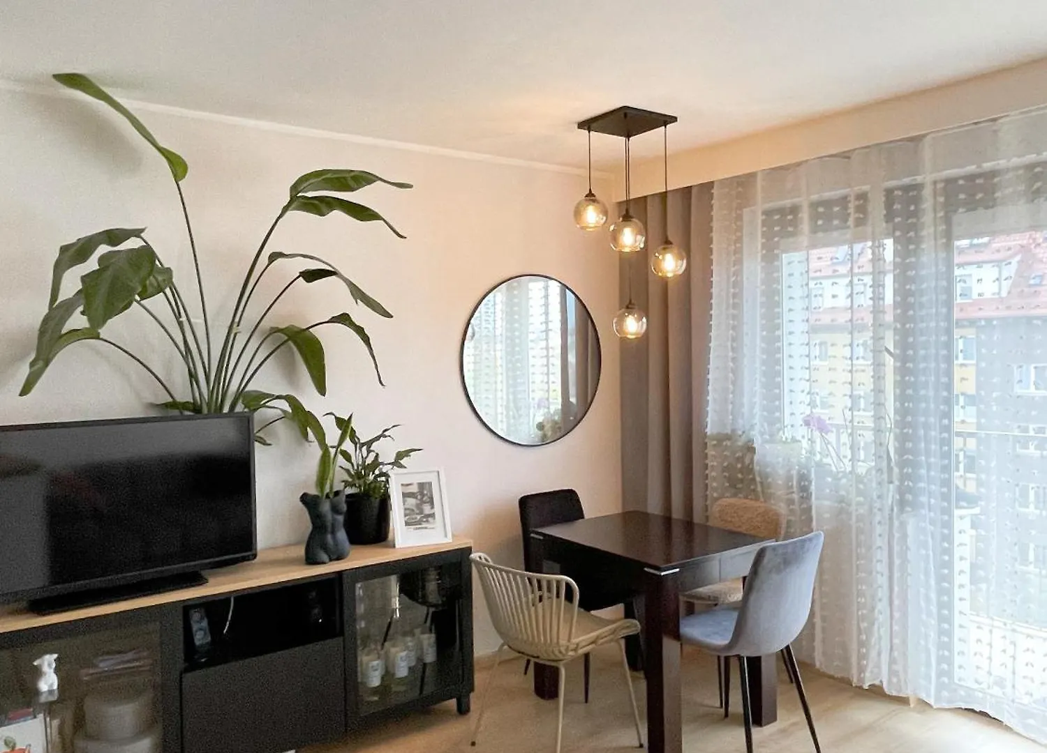 M&J Apartments - Widokiem Na Morze, 100 Metrow Od Plazy Gdansk 0*,